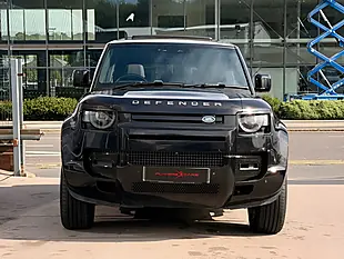 Used 2025 Land Rover Defender 110 X-Dynamic Se Black - Interior and Exterior details 7