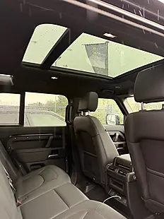 Used 2025 Land Rover Defender 110 X-Dynamic Se Black - Interior and Exterior details 17