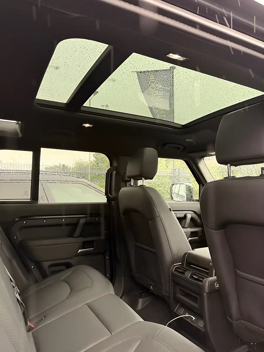 Used 2025 Land Rover Defender 110 X-Dynamic Se Black - Interior and Exterior details 17