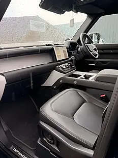 Used 2025 Land Rover Defender 110 X-Dynamic Se Black - Interior and Exterior details 18