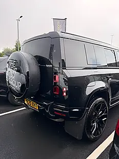 Used 2025 Land Rover Defender 110 X-Dynamic Se Black - Interior and Exterior details 7