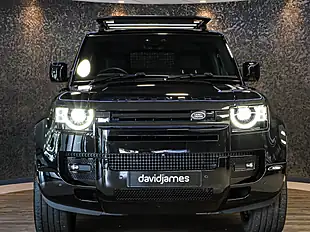 Used 2025 Land Rover Defender 90 X-Dynamic Hse Black - Interior and Exterior details 3