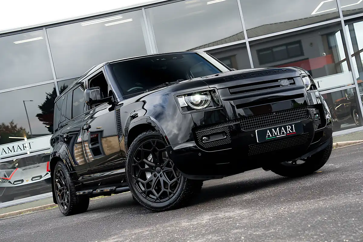 Used 2025 Land Rover Defender X-Dynamic Hse Black - Interior and Exterior details 10