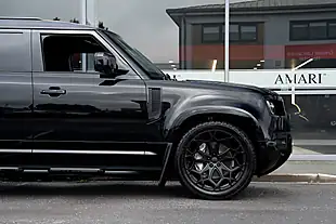 Used 2025 Land Rover Defender X-Dynamic Hse Black - Interior and Exterior details 14