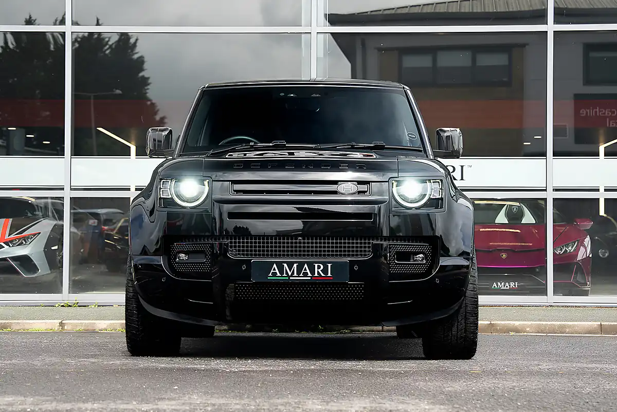 Used 2025 Land Rover Defender X-Dynamic Hse Black - Interior and Exterior details 4