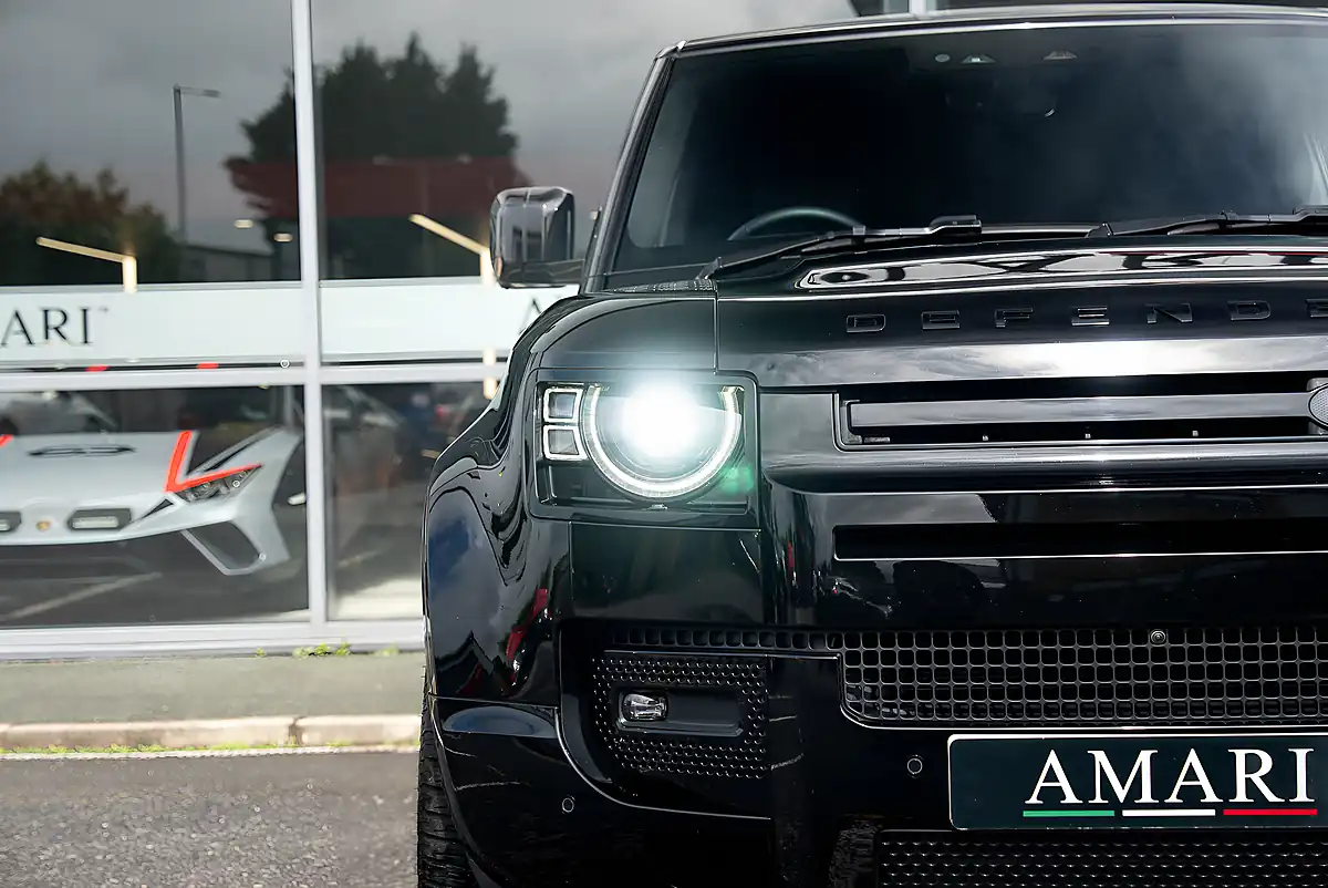 Used 2025 Land Rover Defender X-Dynamic Hse Black - Interior and Exterior details 6