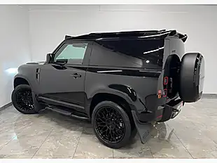 Used 2025 Land Rover Defender X-Dynamic Se Hard Top Black - Interior and Exterior details 10