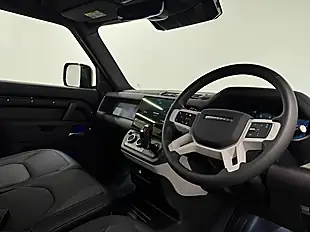 Used 2025 Land Rover Defender X-Dynamic Se Hard Top Black - Interior and Exterior details 15