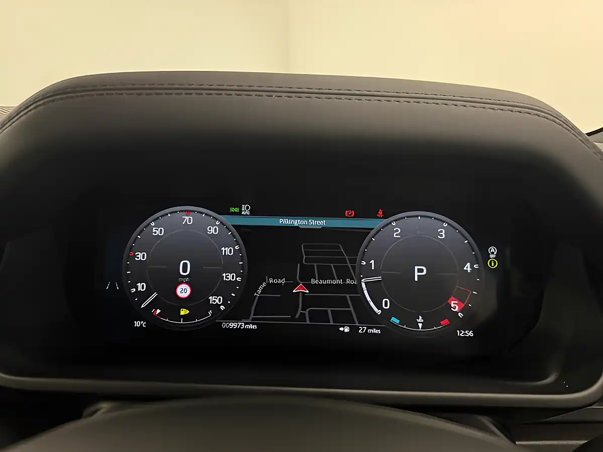 Used 2025 Land Rover Defender X-Dynamic Se Hard Top Brown - Interior and Exterior details 14