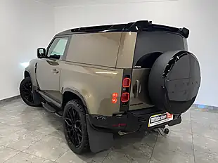 Used 2025 Land Rover Defender X-Dynamic Se Hard Top Brown - Interior and Exterior details 5