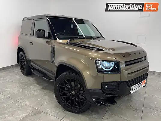 2025 Land Rover Defender X-Dynamic SE D250