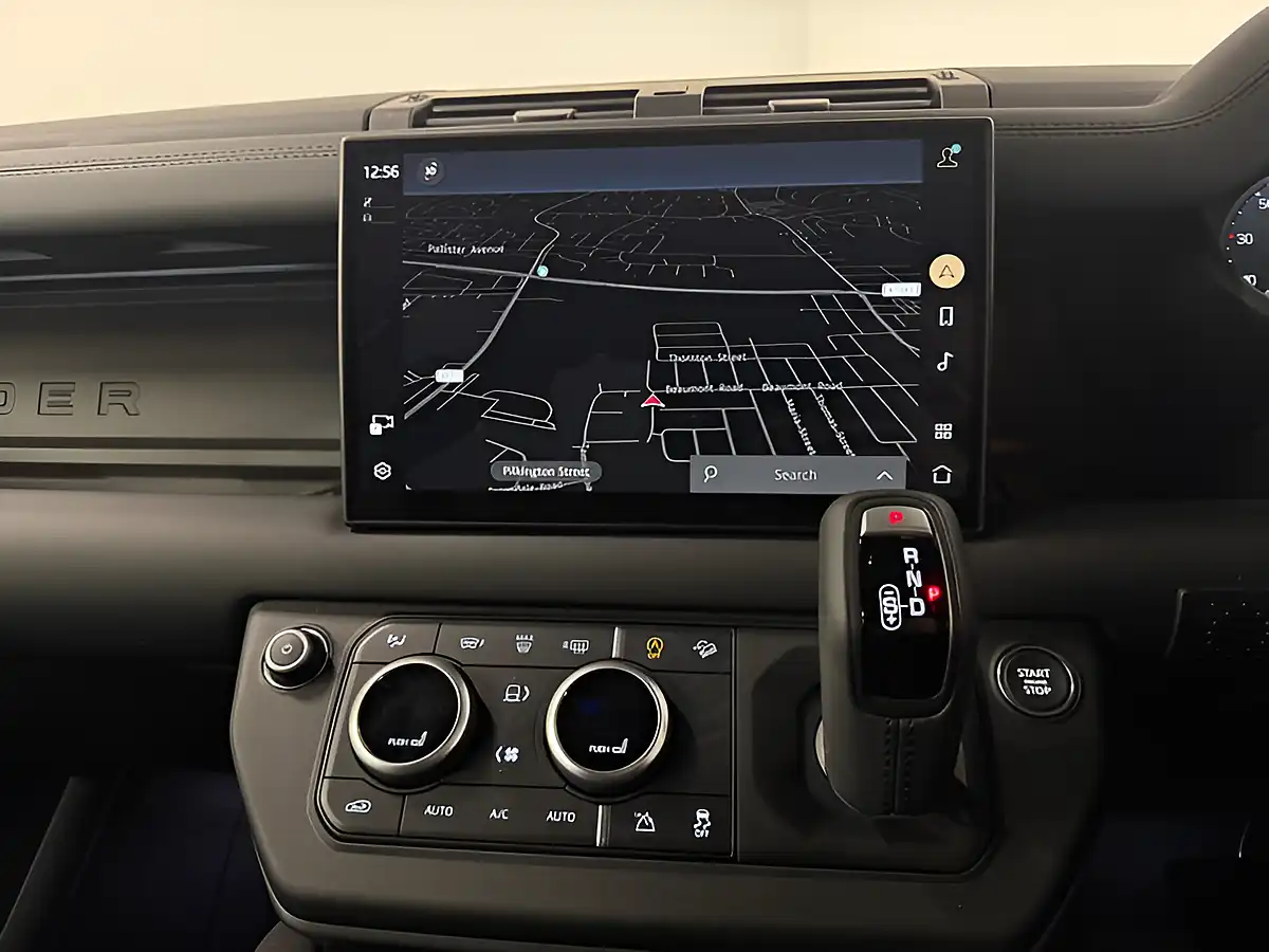 Used 2025 Land Rover Defender X-Dynamic Se Hard Top Brown - Interior and Exterior details 16