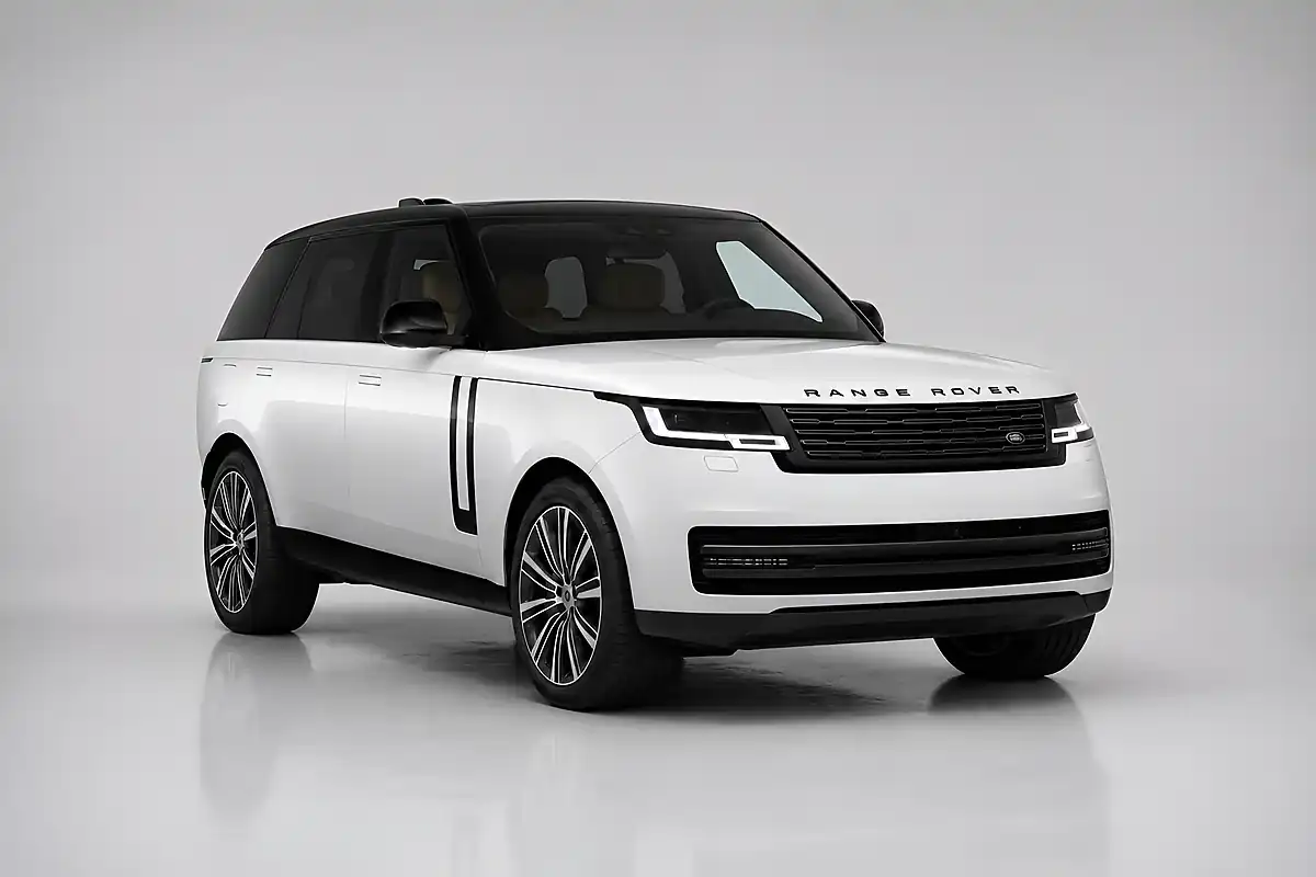 Used 2025 Land Rover Range Rover Autobiography Ostuni Pearl White - Interior and Exterior details 4