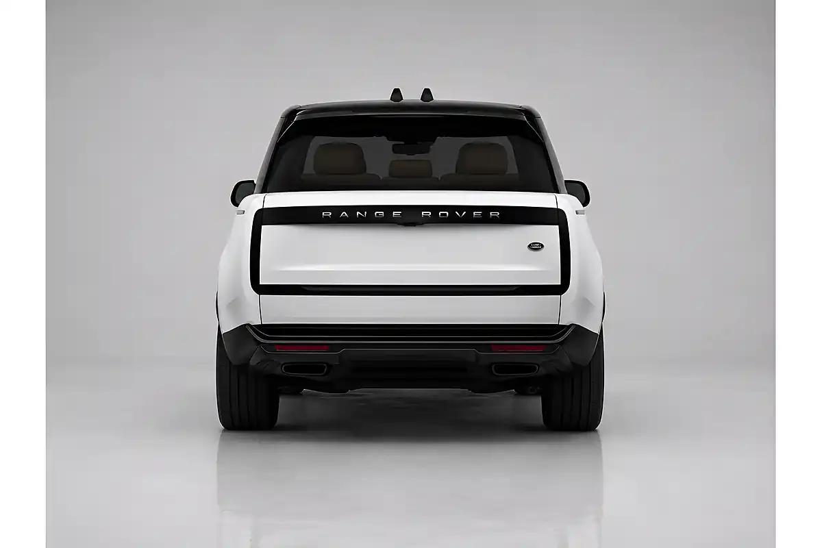 Used 2025 Land Rover Range Rover Autobiography Ostuni Pearl White - Interior and Exterior details 7