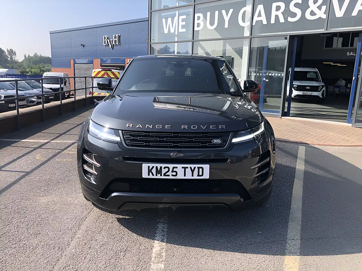Used 2025 Land Rover Range Rover Evoque Autobiography Grey - Interior and Exterior details 3
