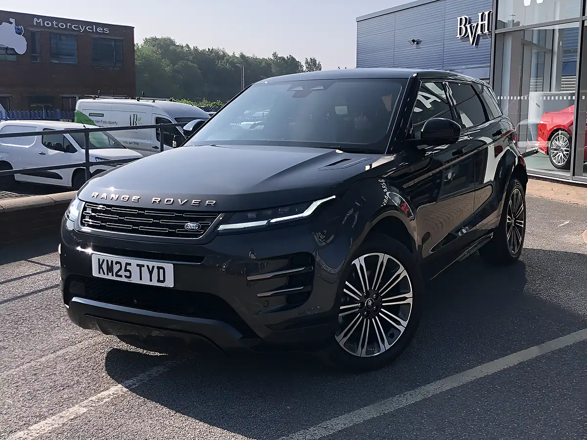 Used 2025 Land Rover Range Rover Evoque Autobiography Grey - Interior and Exterior details 4