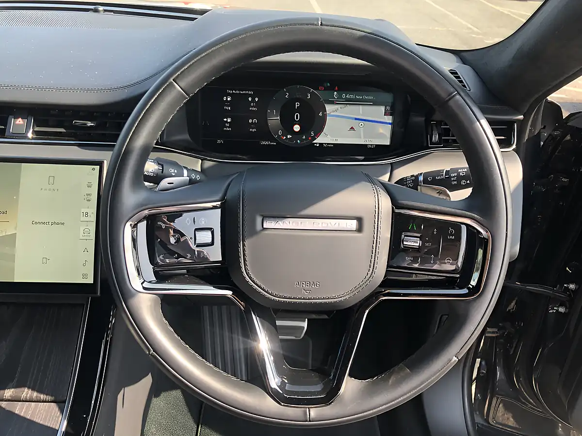 Used 2025 Land Rover Range Rover Evoque Autobiography Grey - Interior and Exterior details 5