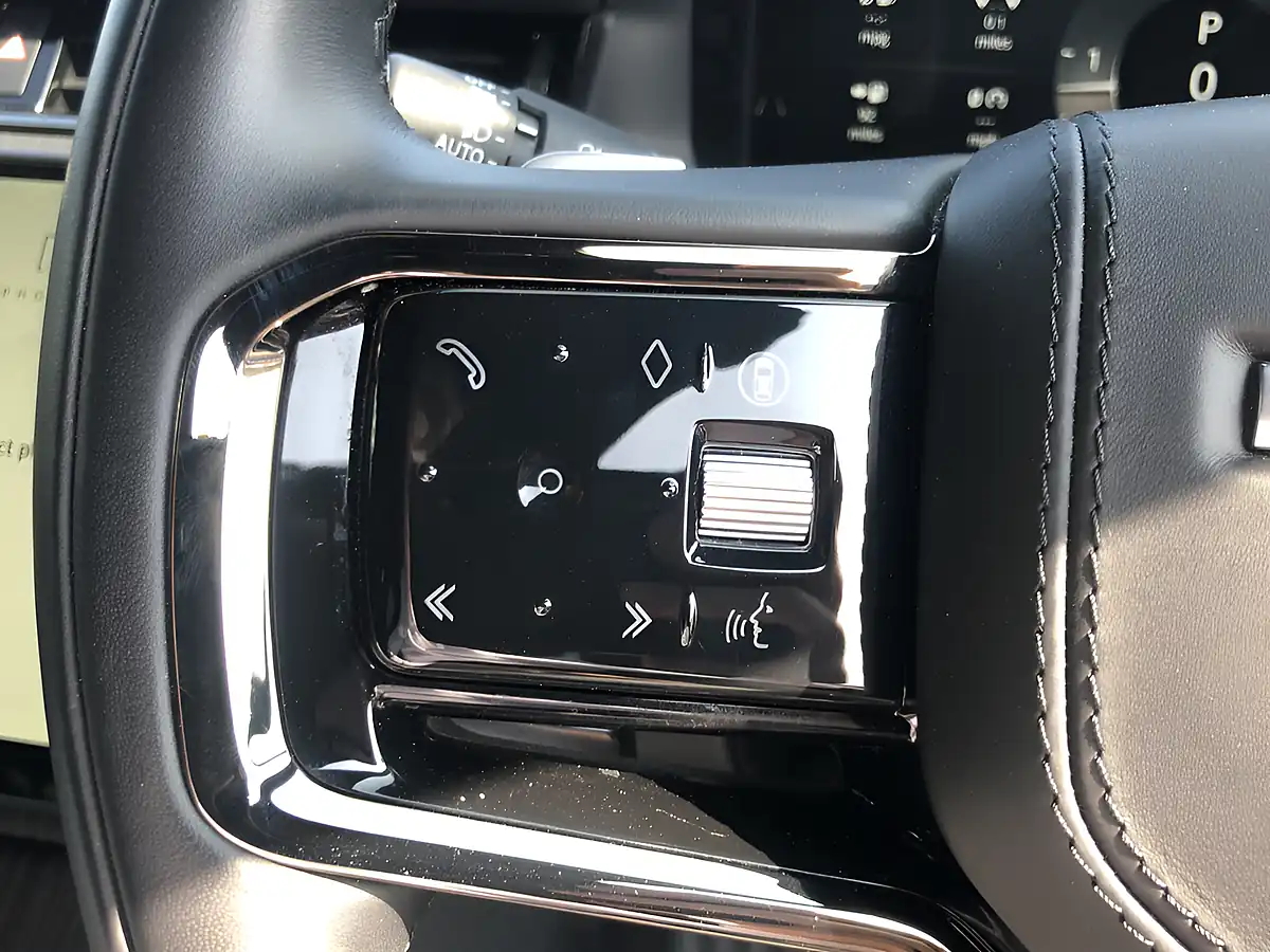 Used 2025 Land Rover Range Rover Evoque Autobiography Grey - Interior and Exterior details 7