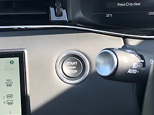 Used 2025 Land Rover Range Rover Evoque Autobiography Grey - Interior and Exterior details 9