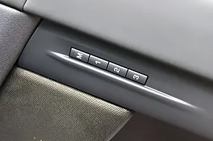 Used 2025 Land Rover Range Rover Evoque Edition Santorini Black - Interior and Exterior details 16