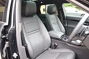Used 2025 Land Rover Range Rover Evoque Edition Santorini Black - Interior and Exterior details 4