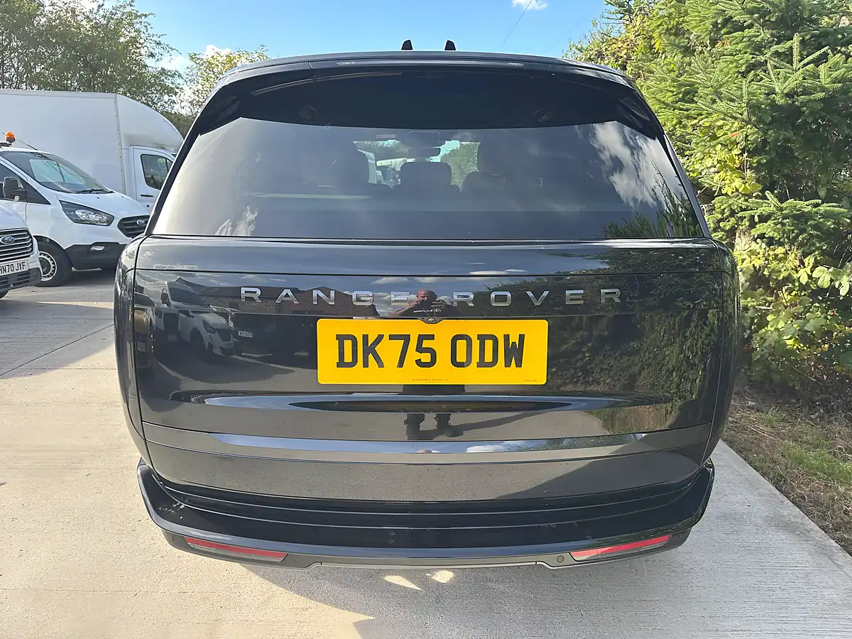 Used 2025 Land Rover Range Rover - Interior and Exterior details 5