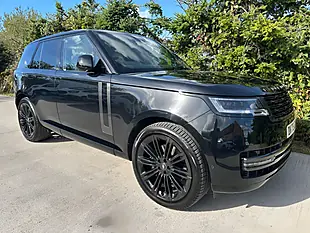Used 2025 Land Rover Range Rover - Interior and Exterior details 8