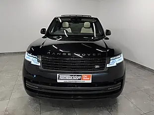Used 2025 Land Rover Range Rover Se Black - Interior and Exterior details 3