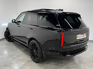 Used 2025 Land Rover Range Rover Se Black - Interior and Exterior details 5