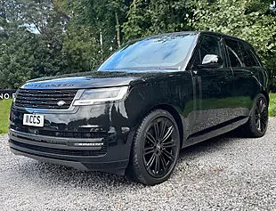 Used 2025 Land Rover Range Rover Se Santorini Black - Interior and Exterior details 9