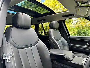 Used 2025 Land Rover Range Rover Se White - Interior and Exterior details 14