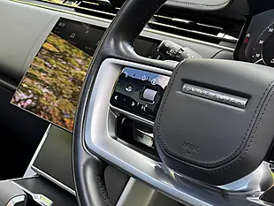 Used 2025 Land Rover Range Rover Se White - Interior and Exterior details 15