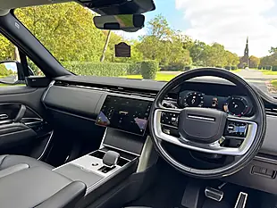 Used 2025 Land Rover Range Rover Se White - Interior and Exterior details 3