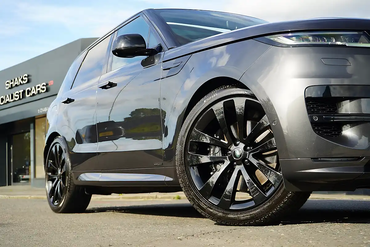 Used 2025 Land Rover Range Rover Sport Autobiography Carpathian Grey - Interior and Exterior details 19