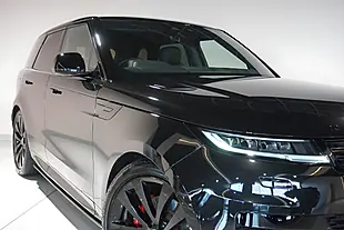 Used 2025 Land Rover Range Rover Sport Dynamic Se Black - Interior and Exterior details 15