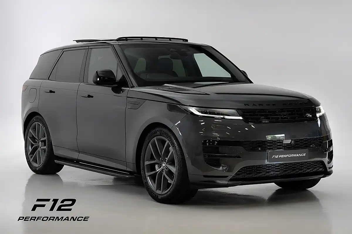 Used 2025 Land Rover Range Rover Sport Dynamic Se Grey - Front View