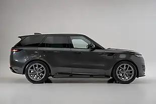 Used 2025 Land Rover Range Rover Sport Dynamic Se Grey - Interior and Exterior details 19