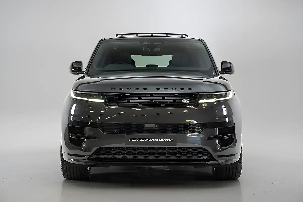 Used 2025 Land Rover Range Rover Sport Dynamic Se Grey - Interior and Exterior details 20