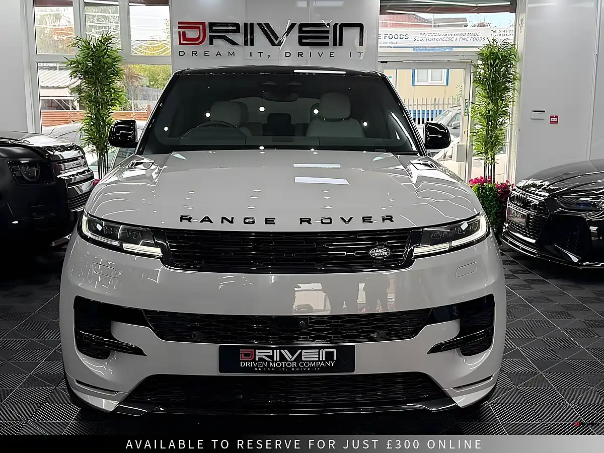 Used 2025 Land Rover Range Rover Sport Dynamic Se Grey - Interior and Exterior details 3