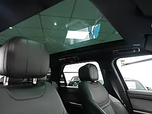 Used 2025 Land Rover Range Rover Sport Dynamic Se Urban Santorini Black - Interior and Exterior details 3