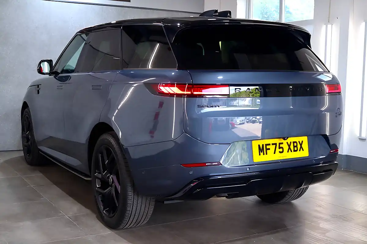 Used 2025 Land Rover Range Rover Sport Edition Blue - Interior and Exterior details 2