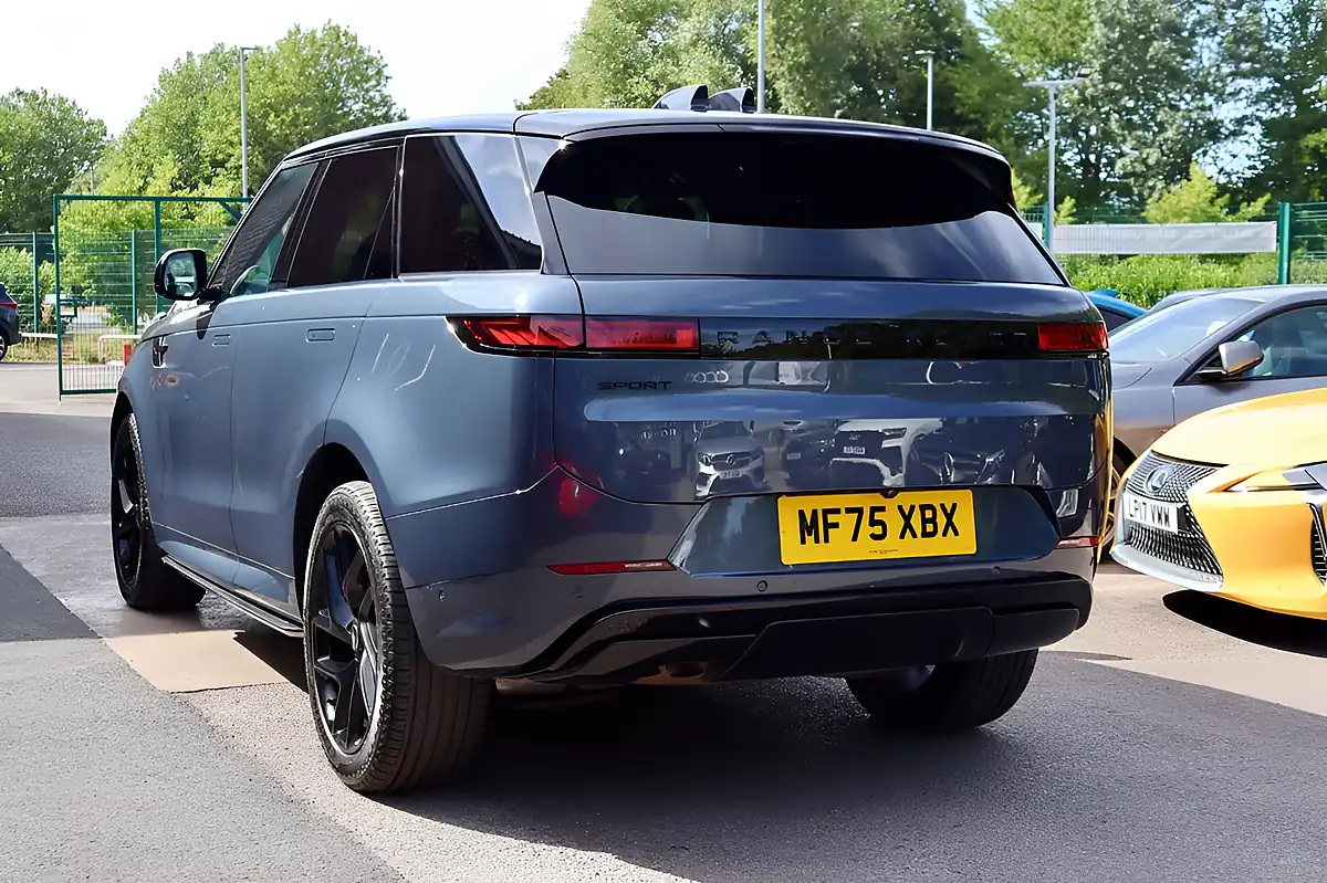 Used 2025 Land Rover Range Rover Sport Edition Blue - Interior and Exterior details 20