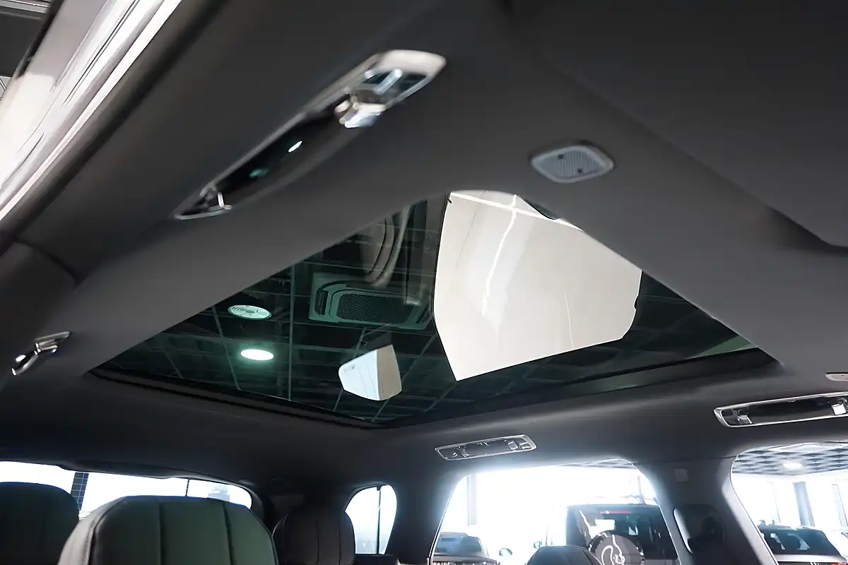 Used 2025 Land Rover Range Rover Sport Stealth Edition Eiger Grey - Interior and Exterior details 10