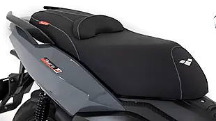 Used 2025 Lexmoto Aura 125 Black - Interior and Exterior details 5