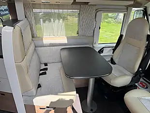 Used 2025 Malibu I450RB-LE Comfort Class - Interior and Exterior details 14