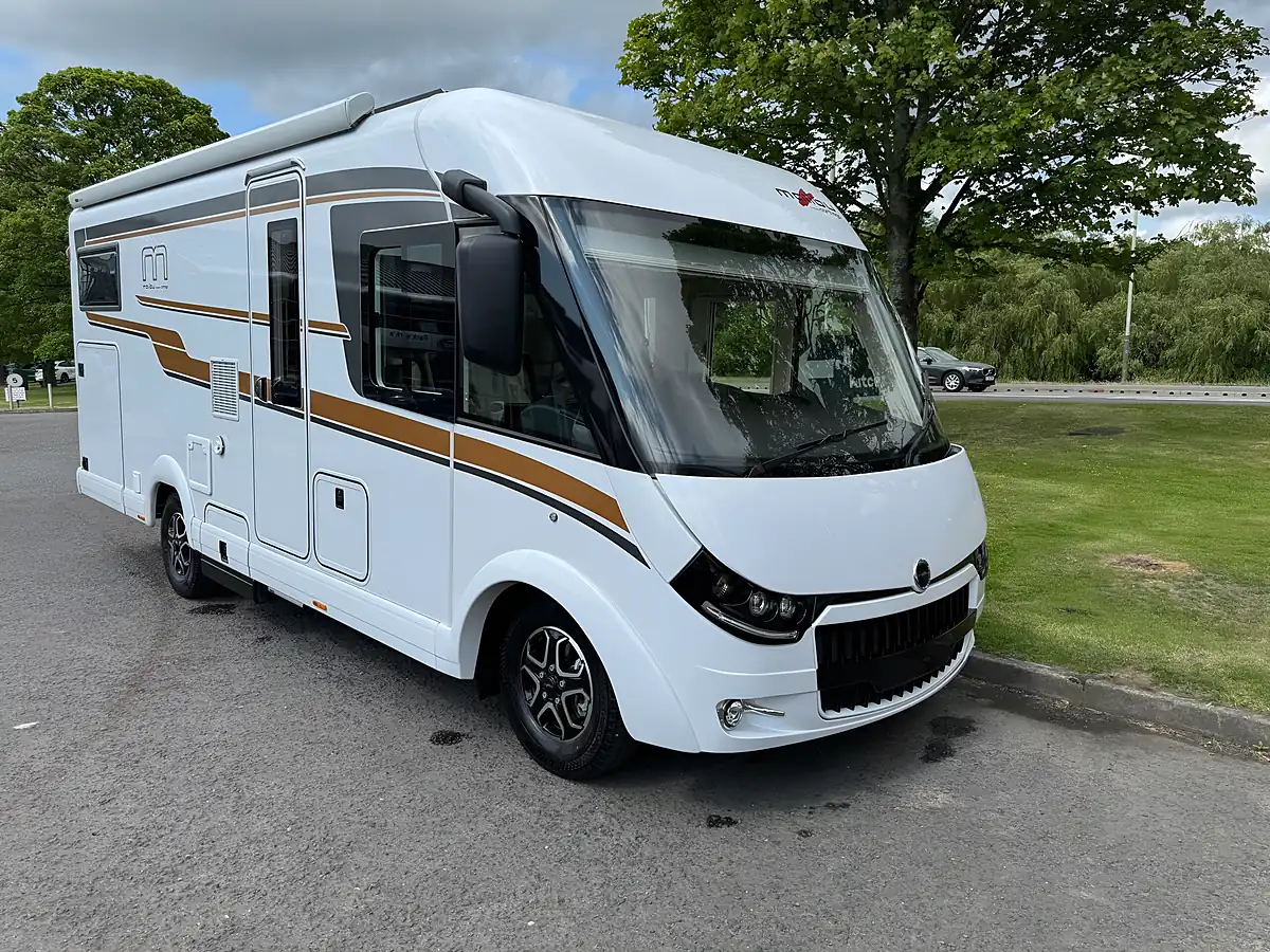 Used 2025 Malibu I450RB-LE Comfort Class - Interior and Exterior details 2