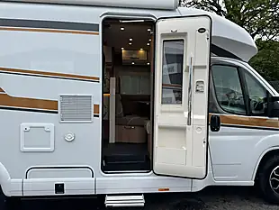 Used 2025 Malibu T-Class 460KB-LE Low Profile - Interior and Exterior details 13