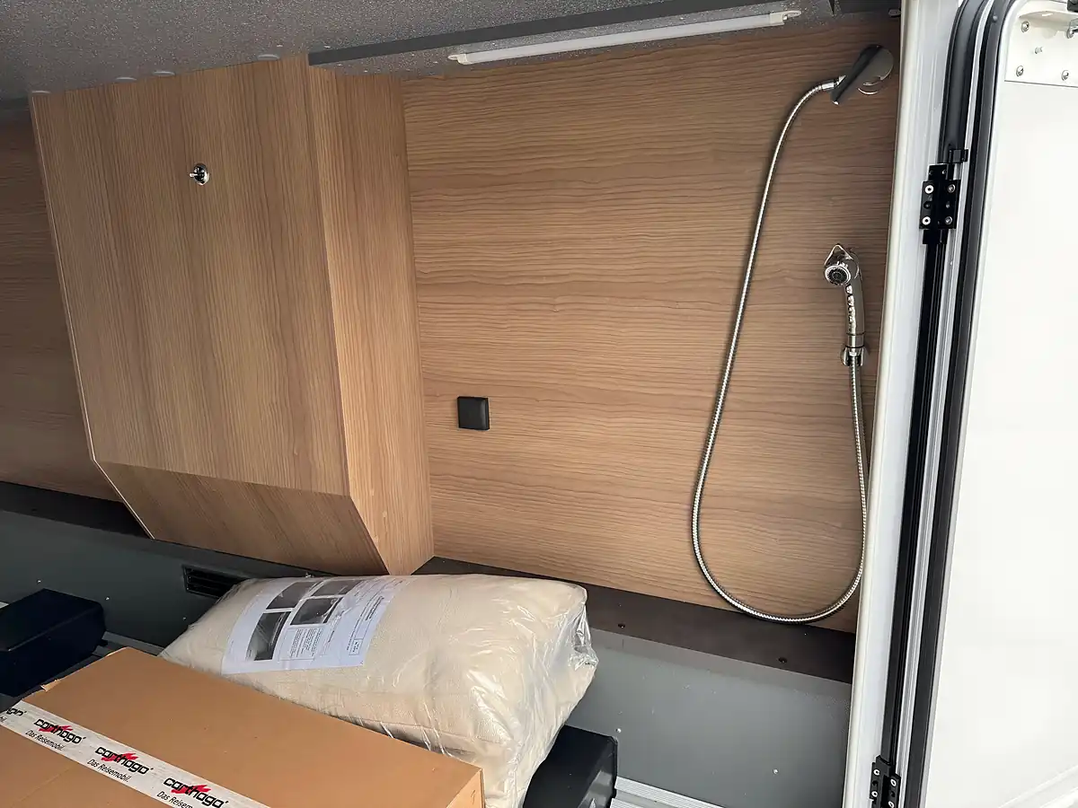 Used 2025 Malibu T-Class 460KB-LE Low Profile - Interior and Exterior details 7