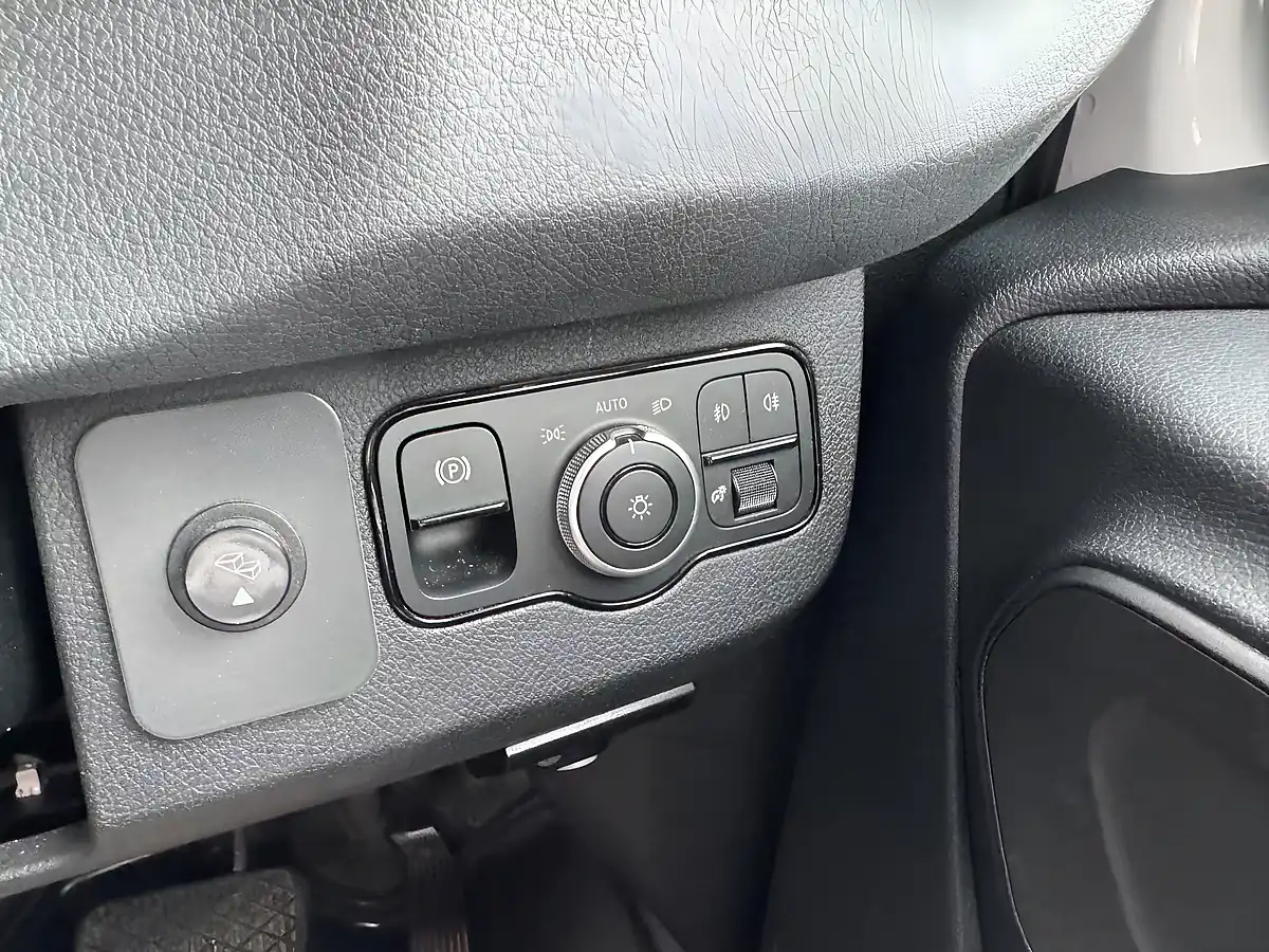 Used 2025 Malibu T-Class T490LE-RB Comfort - Interior and Exterior details 19