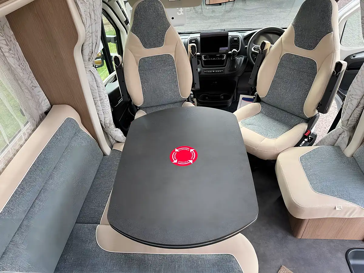 Used 2025 Malibu T430KB-LE Lightweight - Interior and Exterior details 13